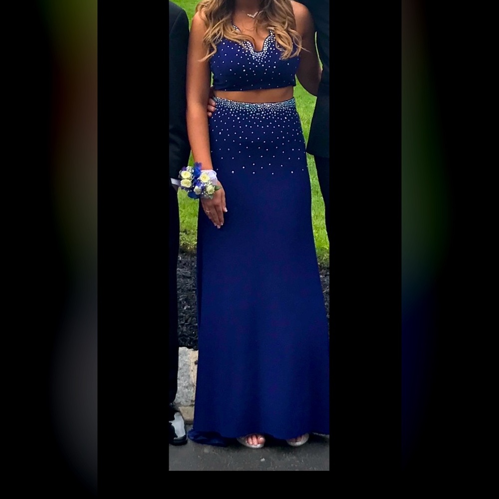 Prom dress, two-piece, full length.